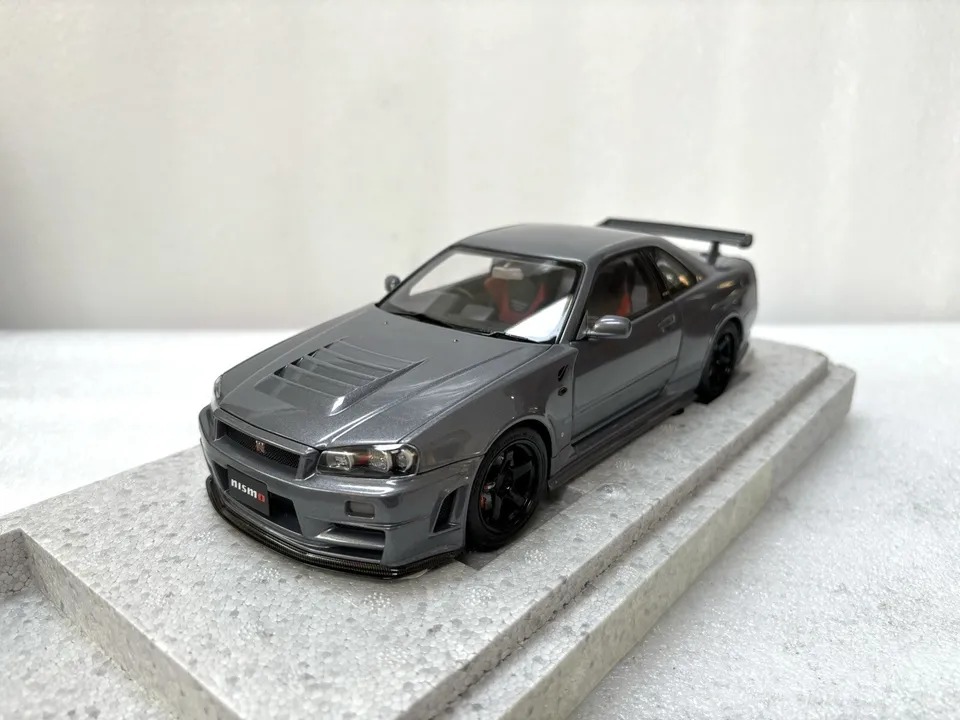 Nissan GTR R34 Gray by MotorHelix (1/18 Scale), Hobbies & Toys, Toys ...