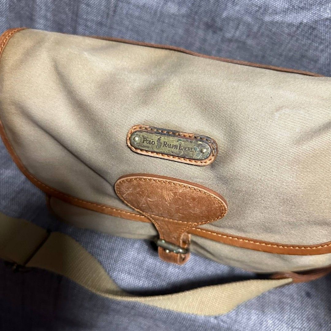 Polo Ralph Lauren sling bag (Category: Luxury Bags & Wallets) located in Manila. Submitted by greyinfash06839 (Listing ID 1327865605, Image 2). Description: 🤍Price: 8,900 pesos only 🤍Item: Polo Ralph Lauren sling bag 🤍Brand: Polo Ralph Lauren 🤍Matirial: Canvas 🤍Quality: Original 🤍color: Brown 🤍Size: Small 🤍Dimension. H: 8 L: 12 W: 3 🤍Sex: Unisex 🤍Issue: Sign of use 🤍Condition Rate: 7/10 🤍Other info:.