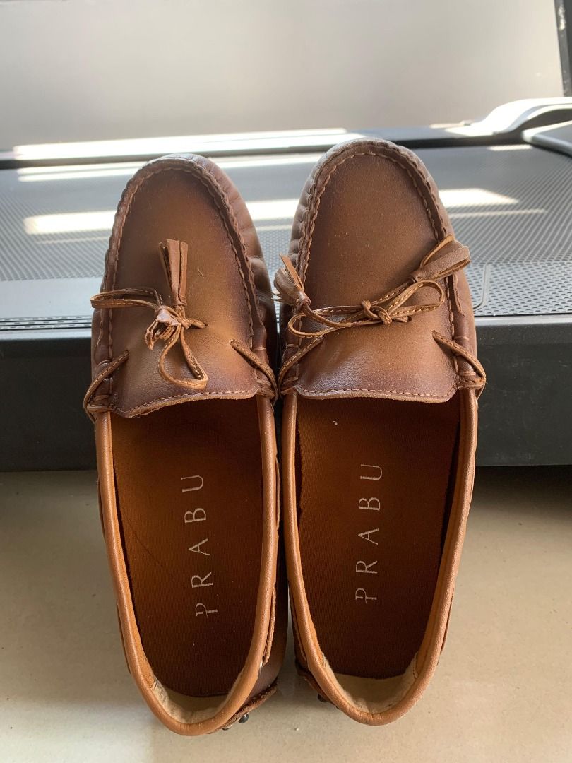 Prabu Kyra Tan Sepatu Slip On Kulit Wanita 36