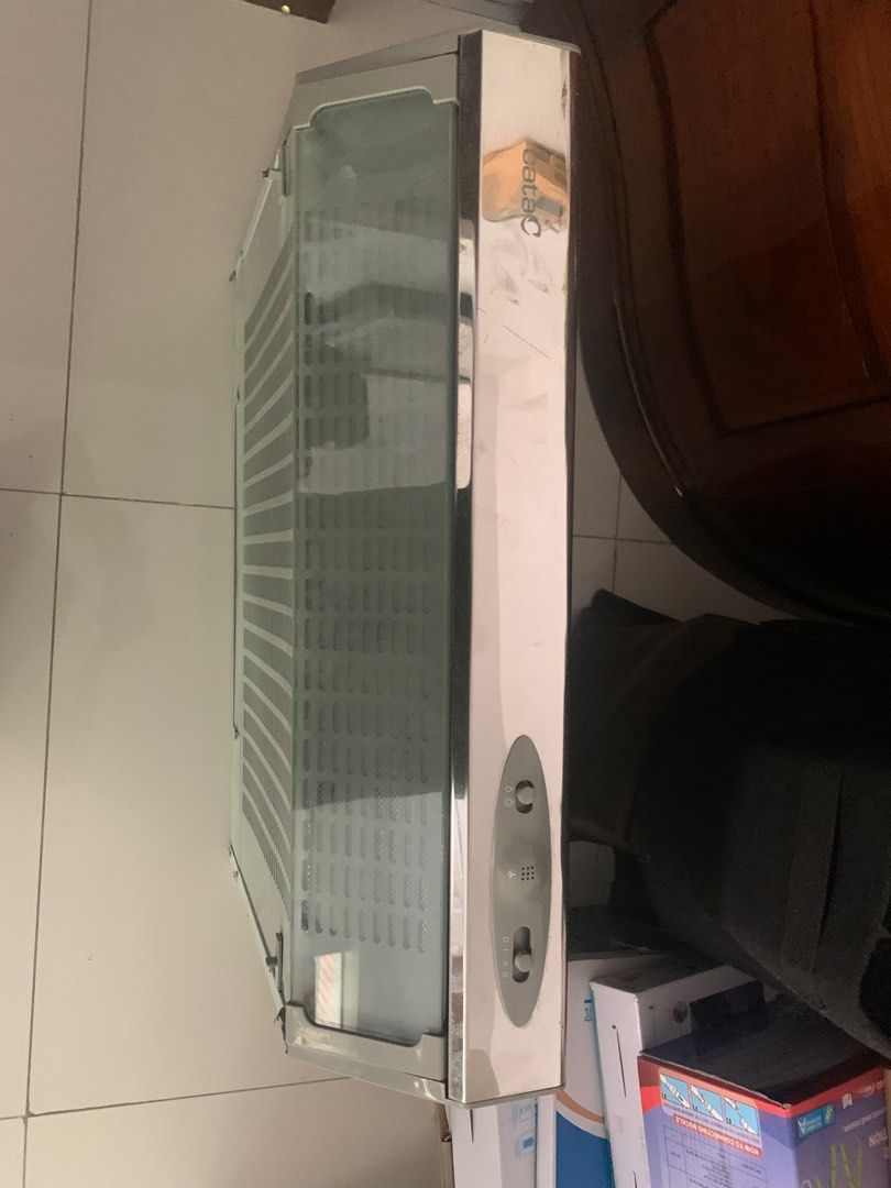 Range hood (Category: Other Kitchen Appliances) located in Manila. Submitted by yumifendigucci24 (Listing ID 1327807762, Image 2). Description: Like a new never been used MOP: gcash.