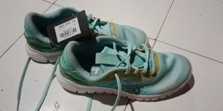 (Kategori: ) berada di . Dikirim oleh echilim3 (ID iklan 1327843649, Gambar 1). Deskripsi: .