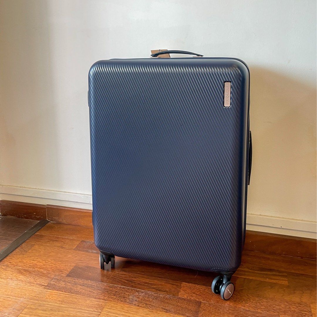 Samsonite 68 25 Choca Spinner Luggage