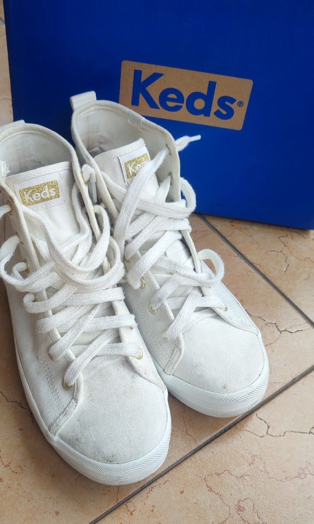 Sepatu keds size 36