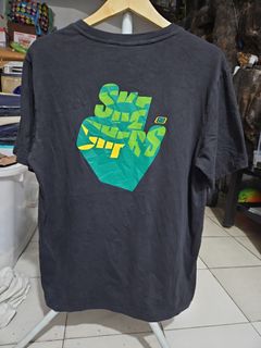 (Kategori: ) berada di . Dikirim oleh store_branded_second_thrift (ID iklan 1327874018, Gambar 1). Deskripsi: .