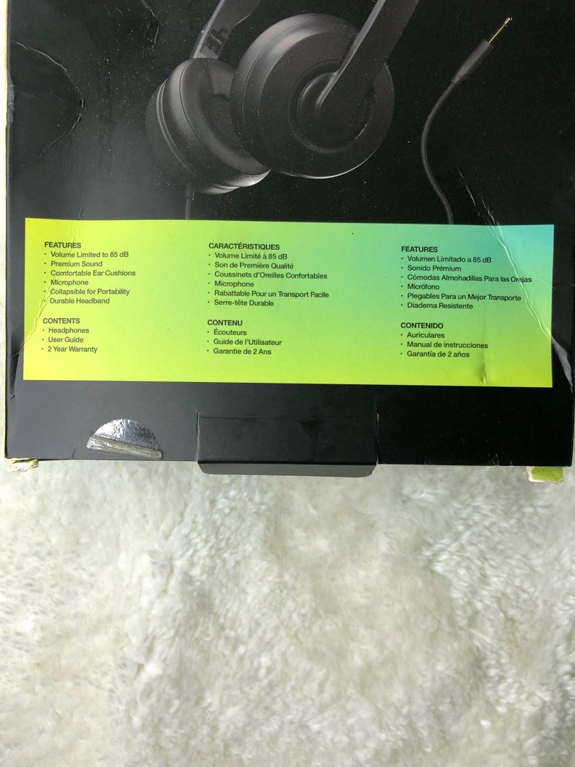 SKULLCANDY CASSETTE JUNIOR WIRED (Category: Headphones & Headsets) located in Legazpi City. Submitted by albay.hype.shop (Listing ID 1327812153, Image 2). Description: SKULLCANDY CASSETTE JUNIOR 1,350 ONLY! WIRED PREMIUM SOUND BRANDNEW LEGIT.