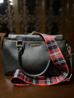 (Kategori: ) berada di . Dikirim oleh ecaecaa (ID iklan 1327818906, Gambar 1). Deskripsi: .