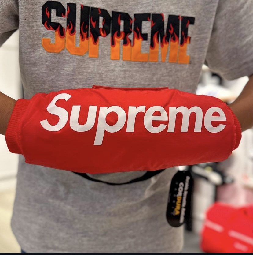 Supreme red hand warmer outlet
