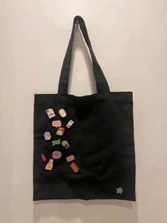 (Category: ) located in . Submitted by elle.mango (Listing ID 1327731890, Image 1). Description: .