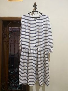 (Kategori: ) berada di . Dikirim oleh retrisuci (ID iklan 1327759047, Gambar 1). Deskripsi: .