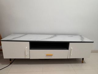 （分類：）位於 。 由 yourcouroseller 提交（商品編號 1327472568，圖片 1）。簡介： 。