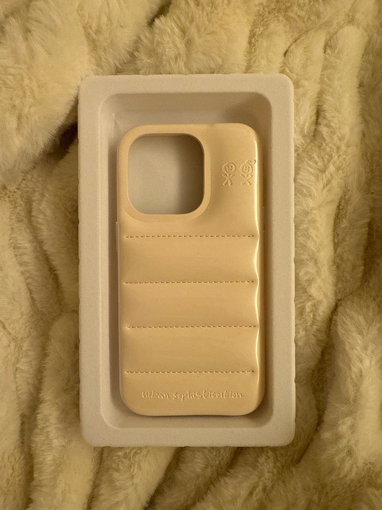 urban sophistication puffer case oat milk color for iphone