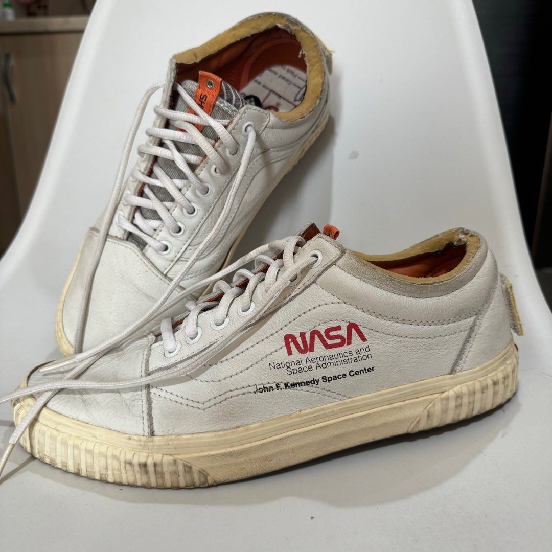 Vans nasa 42 discount