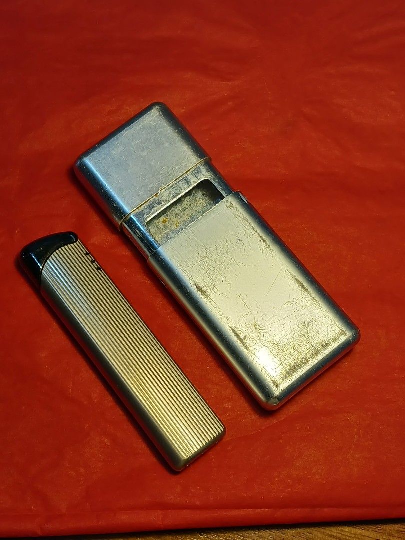 Vintage Lighter (Category: Vintage Collectibles) located in Manila. Submitted by ry_anlupit0 (Listing ID 1327835328, Image 3). Description: For Sale Vintage Lighter with pocket ashtray Good Working Condition 499php only Pick up by Lalamove, Grab or Meet Up at Jollibee Pilar Rd. Las Pinas For Inquiries Call or Text 0943-6829926 PIOG.