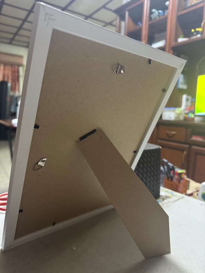 White frame with stand a4 (Category: Frames & Pictures) located in Pasay City. Submitted by shirley.manacsa (Listing ID 1327794088, Image 2). Description: .
