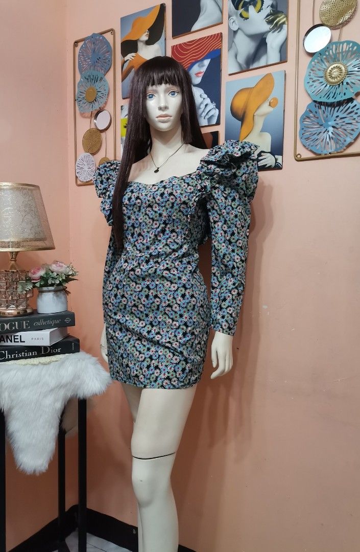 Zara Green Floral Poplin Daisy Print Dress, Women's Fashion, Dresses &  Sets, Dresses on Carousell