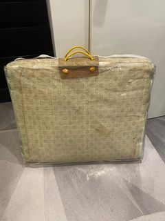 （分類：）位於 。 由 LuenLuen 提交（商品編號 1241133837，圖片 1）。簡介： 。