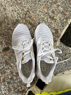 （分類：）位於 。 由 fai_0227 提交（商品編號 1327913893，圖片 1）。簡介： 。