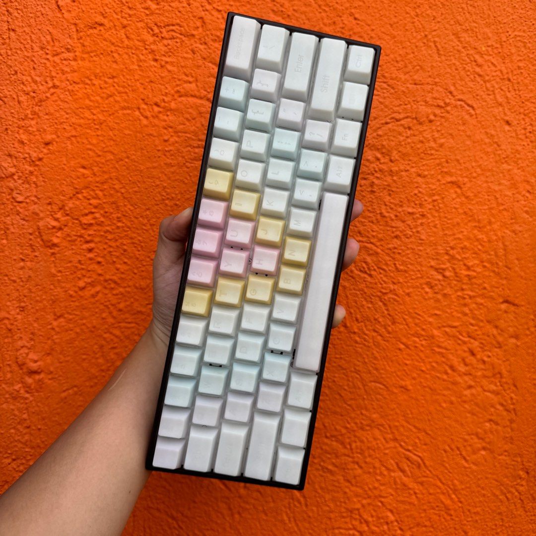 Anne Pro 2 - Gateron Blue (Category: Computer Keyboard) located in Binan City. Submitted by aeiryse (Listing ID 1327945795, Image 3). Description: PS: Custom keycaps are not included but the keycaps of this keyboard are black. .