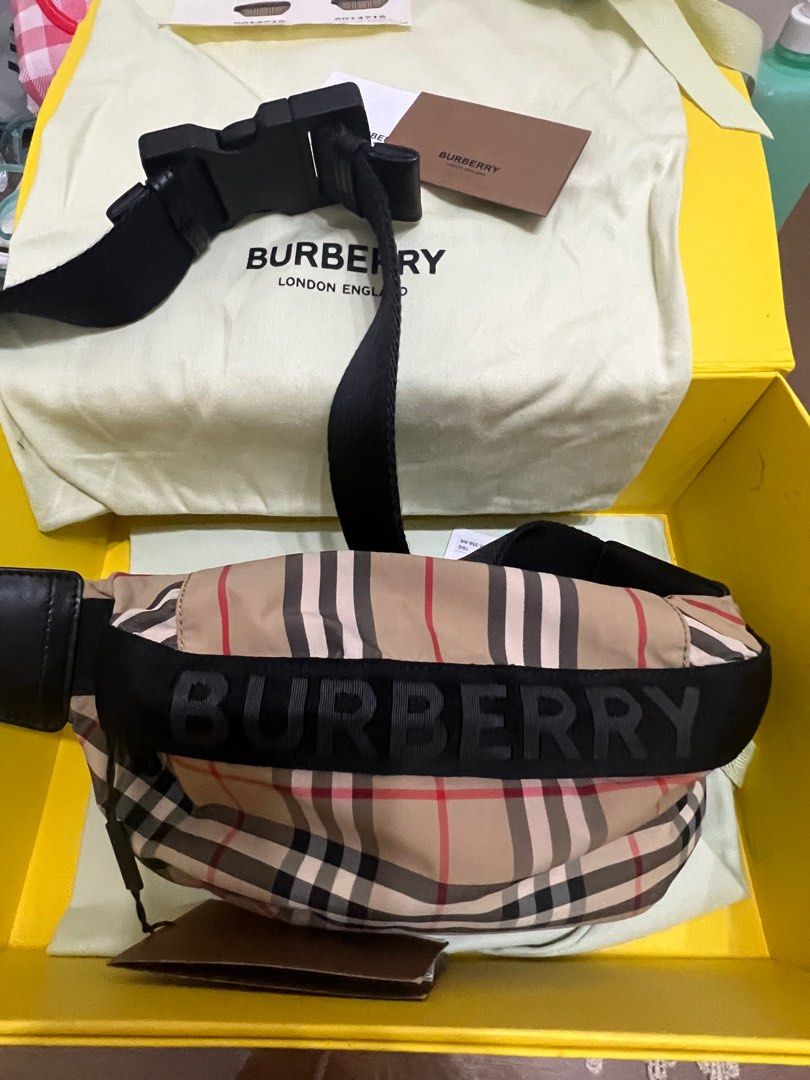 Burberry Belt Bag (Category: Luxury Bags & Wallets) located in Quezon City. Submitted by scar.alta (Listing ID 1328008818, Image 1). Description: For Sale Burberry Belt Bag Thank you.