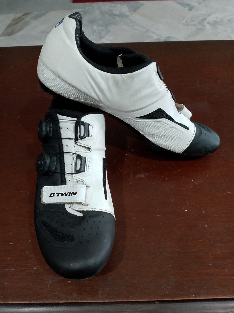 Carbon btwin cycling shoes 44