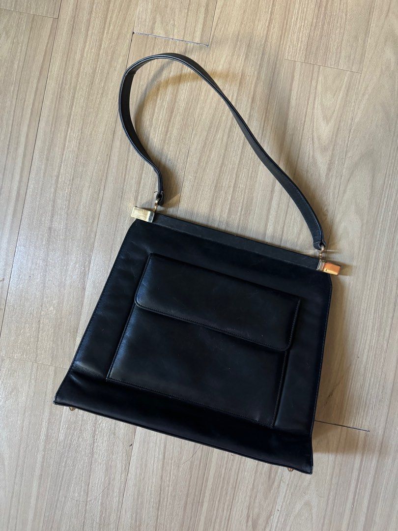 Charles Jourdan Black Leather Shoulder Bag (Category: Shoulder Bags) located in Manila. Submitted by kiar.ugh (Listing ID 1328038299, Image 3). Description: x sensi l - 10inch w - 11.5 inch dm for more pictures and queries.