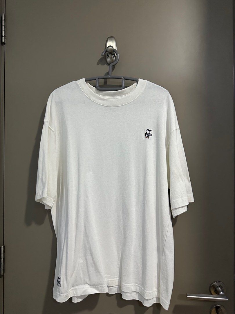 Chums Basic Tee (Category: Tshirts & Polo Shirts) located in Singapore. Submitted by kooksss (Listing ID 1327987007, Image 1). Description: Brand new never worn but washed once Condition 10/10 Got it from Japan .