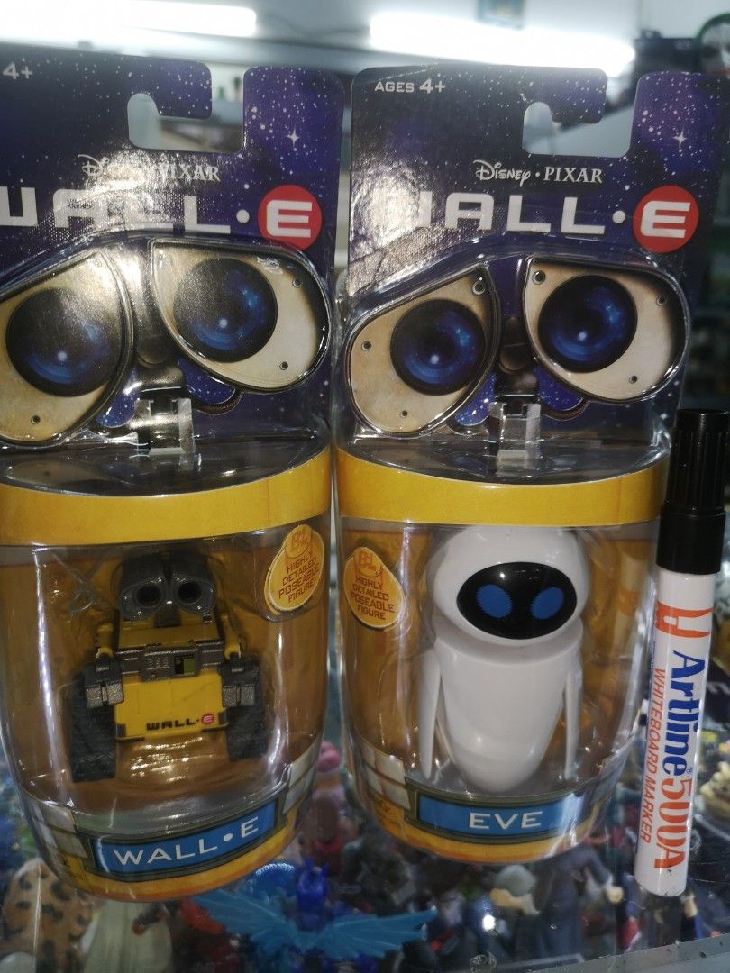 Disney Pixar WallE Eva set, Hobbies & Toys, Toys & Games on Carousell
