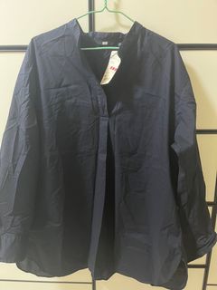 GU 深藍色開半領恤衫 XL629395603555861122