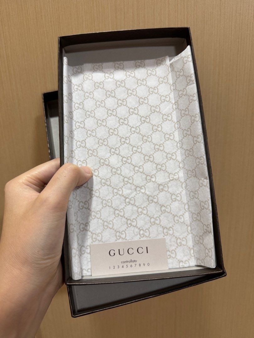 Gucci Wallet Box only for Guccissima (Category: Luxury Bags & Wallets) located in Quezon City. Submitted by thebluesky07 (Listing ID 1327948325, Image 2). Description: good as new box from Gucci for Guccissima wallet authentic and original from Gucci excellent quality item location: Cubao QC.
