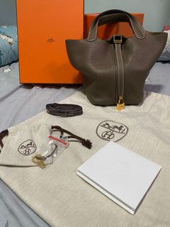 （分類：）位於 。 由 kikilee2001 提交（商品編號 1327912942，圖片 1）。簡介： 。