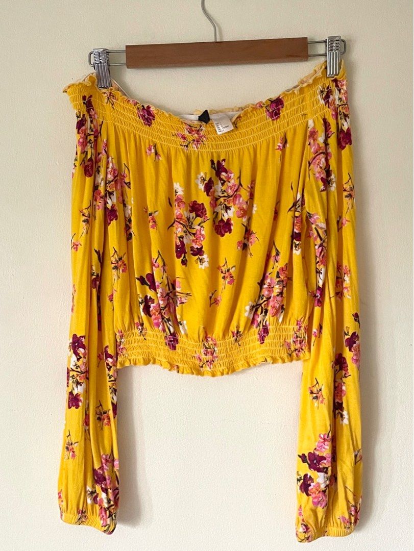 h m yellow floral off shoulder long sleeve top Women s Fashion Tops Longsleeves on Carousell