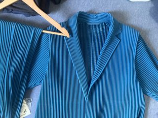 (Category: ) located in . Submitted by khajh (Listing ID 1327925243, Image 1). Description: .