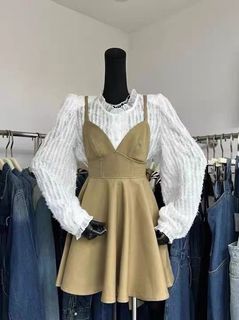 (Category: ) located in . Submitted by yourshoppingstopp (Listing ID 1327930362, Image 1). Description: .