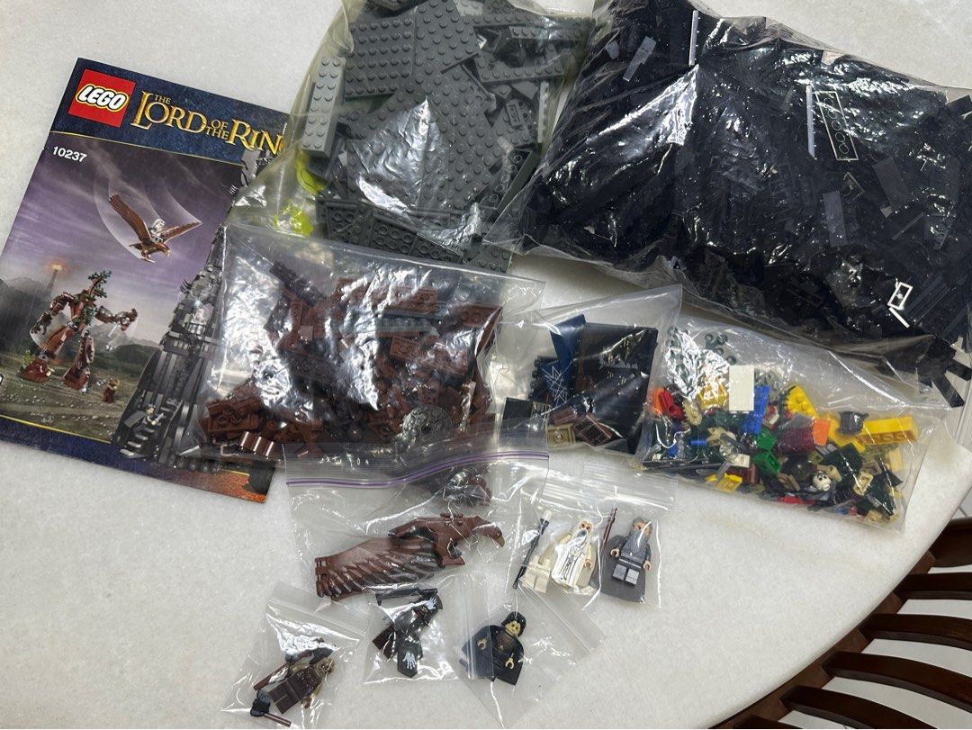 Lego 10237 Lord of the Rings Tower of Orthanc