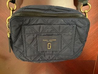（分類：）位於 。 由 pokemon2012 提交（商品編號 1327990326，圖片 1）。簡介： 。