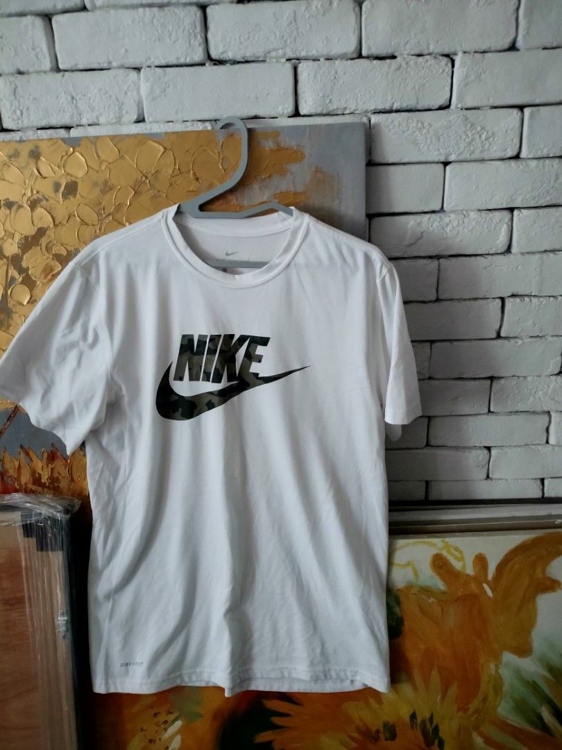 nike shirt l