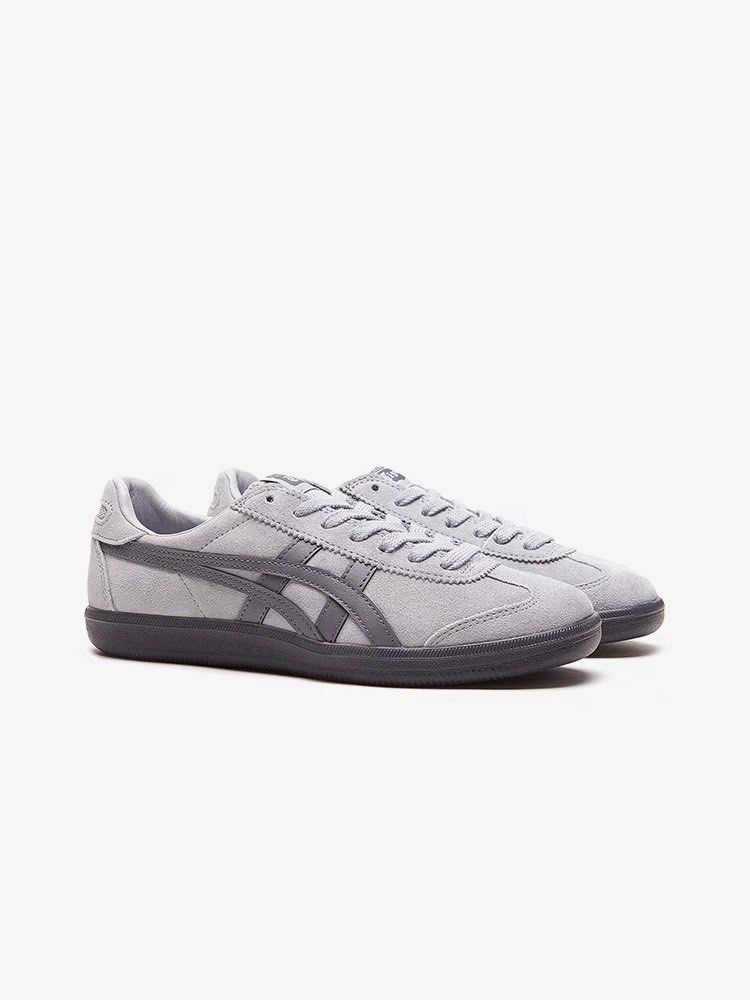 Onitsuka Tiger Tokuten (Category: Sneakers) located in Singapore. Submitted by boostdfrkr (Listing ID 1328002142, Image 1). Description: Onitsuka Tiger Tokuten Best alternative to the oversaturated Adidas Samba! 100% Authentic Pricing vary according to colourway Preorder listing Sizes subject to availability Sizing is true to size following Onitsuka Tiger Mexico 66 .