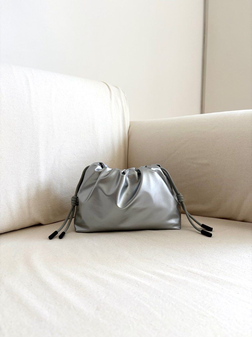 Matt silver clutch bag discount
