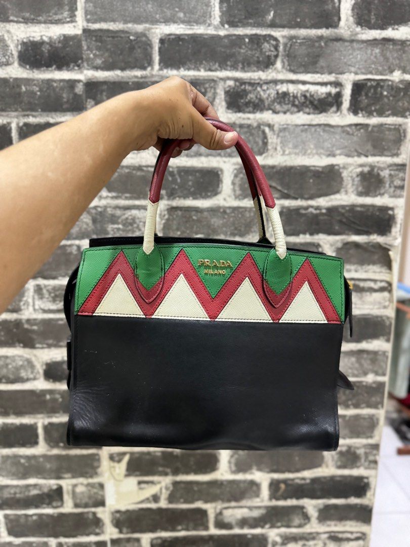 Prada tote bag sale discount