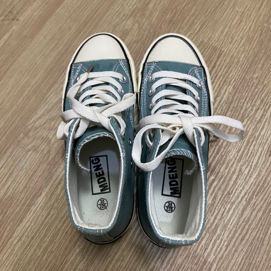 preloved canvas high top sneakers (Category: Sneakers) located in Valenzuela. Submitted by selcycle (Listing ID 1328048360, Image 3). Description: used once for cosplay! 😁 ✿ location: ugong, valenzuela city ✿ mop: gcash or bpi bank transfer ✿ mod: j&t or lalamove ✿ meet up: around morayta/españa message me for more pictures and/or if you have any question 🫶🏻.