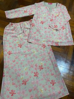 (Category: ) located in . Submitted by missA (Listing ID 1327888972, Image 1). Description: .