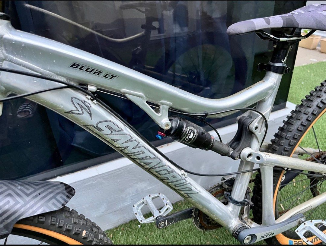 Santa Cruz Blur LT Sports Equipment Bicycles Parts Bicycles on Carousell
