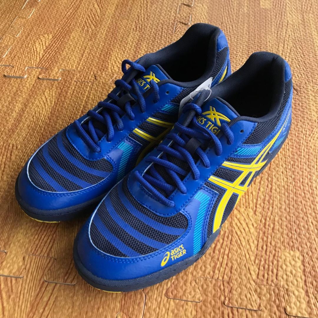Asics tiger advance 2025