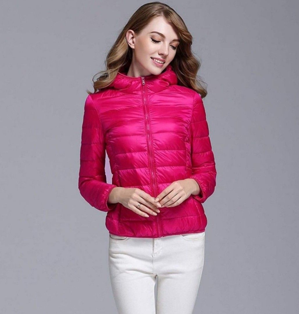 UNIQLO Shocking Pink Lightweight Down Jacket (Category: Coats, Jackets and Outerwear) located in Paranaque City. Submitted by khellyn-d (Listing ID 1327955232, Image 1). Description: ➡️ Please manage your expectation..