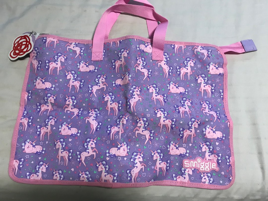 Smiggle folio bag outlet