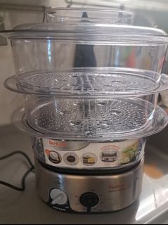（分類：）位於 。 由 Furla. 提交（商品編號 1327970171，圖片 1）。簡介： 。