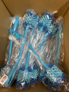 (Category: ) located in . Submitted by tupperwareacm (Listing ID 1327978962, Image 1). Description: .