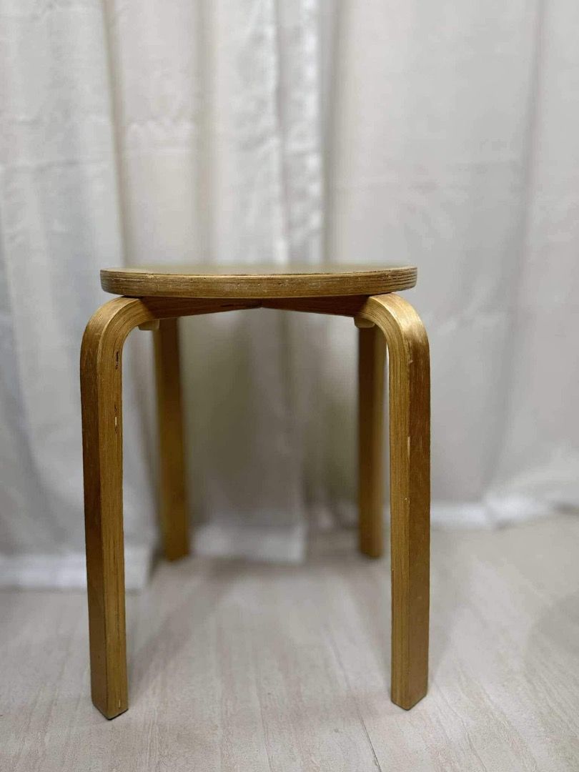 SALE !!! Wooden Stool (Category: Chairs) located in Quezon City. Submitted by GoYo_Ltd (Listing ID 1328061085, Image 2). Description: In cm L 42 W 42 H 42.