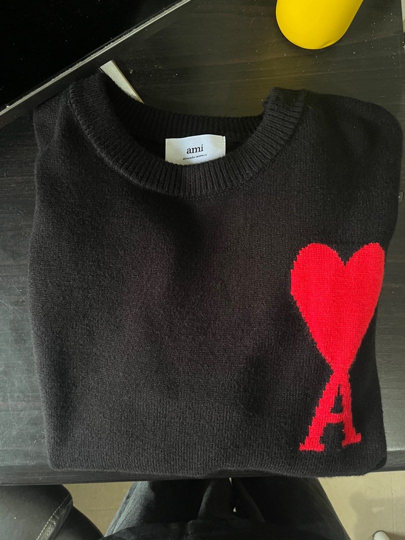 Ami Paris knitted Sweater (Category: Activewear) located in Sorsogon. Submitted by sa1ntt (Listing ID 1328206632, Image 1). Description: .
