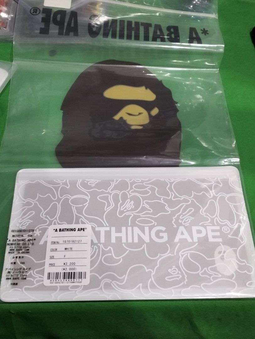 BAPE Mens ABC Neon Camo Case & Mask (Category: Belt bags, Clutches and Pouches) located in Davao. Submitted by soleace (Listing ID 1328241387, Image 3). Description: 100% Authentic Brand New MOP:Gcash/ Maya.